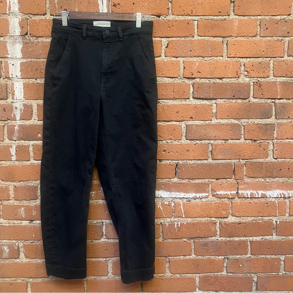 Everlane Straight Leg Cropped Black Pants